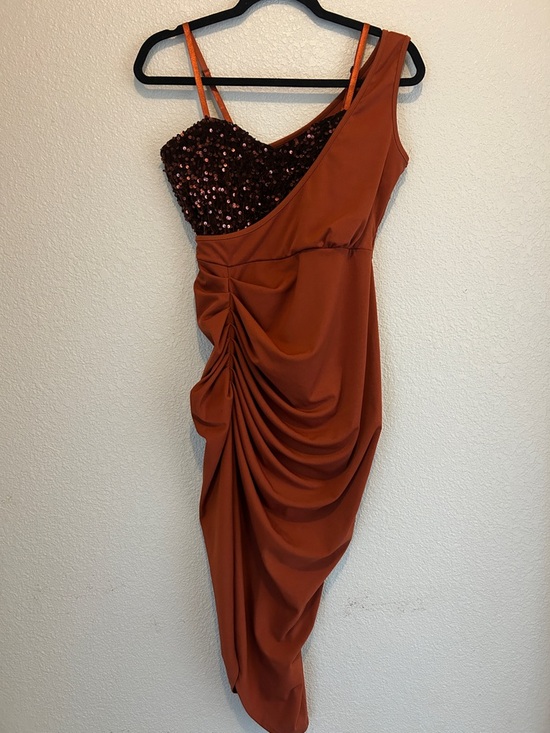 Dresses & Skirts - Rust One-Shoulder Sequin Bodice Draped Evening Dress size S worn once